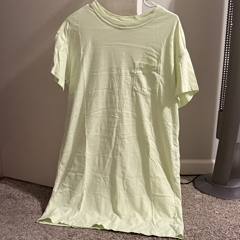 Old Navy Men's Mint Green Short Sleeve Tee